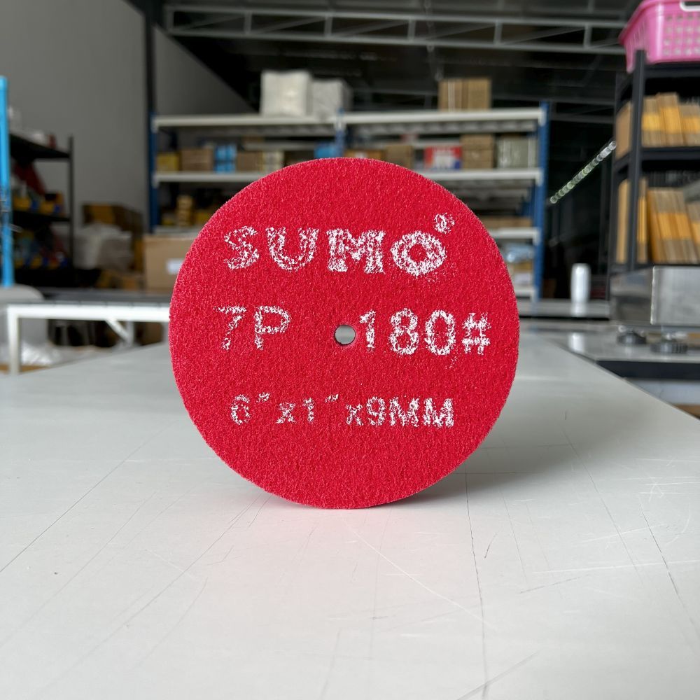 SUMO ลูกขัดใยสังเคราะห์ สีแดง 6" × 1" × 9 มม. เบอร์ 180 (7P) ราคาต่อลูก - Image 2